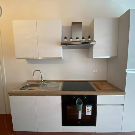 -santandrea Apartment- Пиза