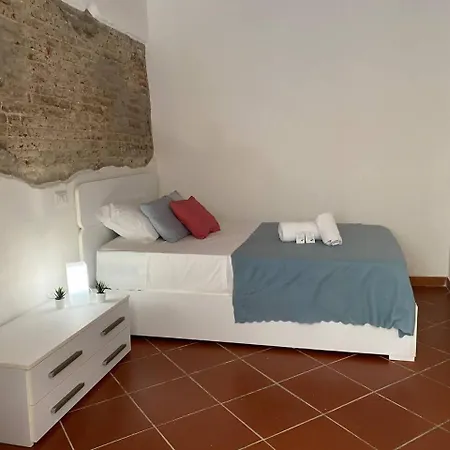 Апартаменты -santandrea Apartment- Пиза